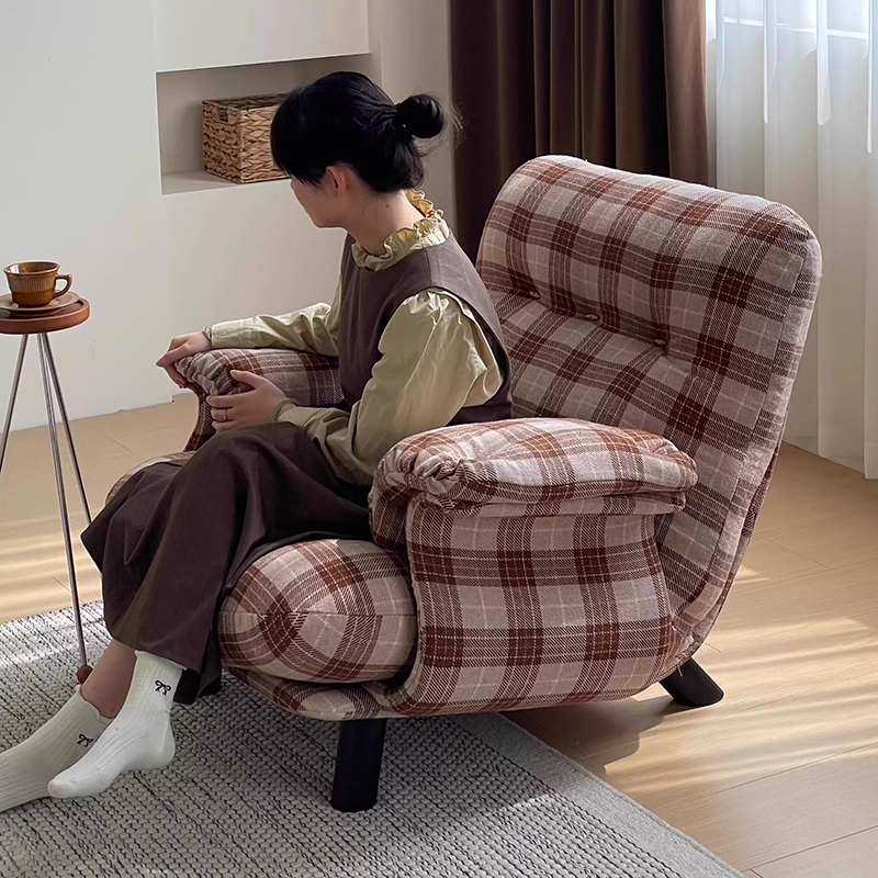 เก้าอี้ดีไซน์เนอร์ โซฟาห้องนั่ - Office Furniture Services บทวิจารณ์และราคา